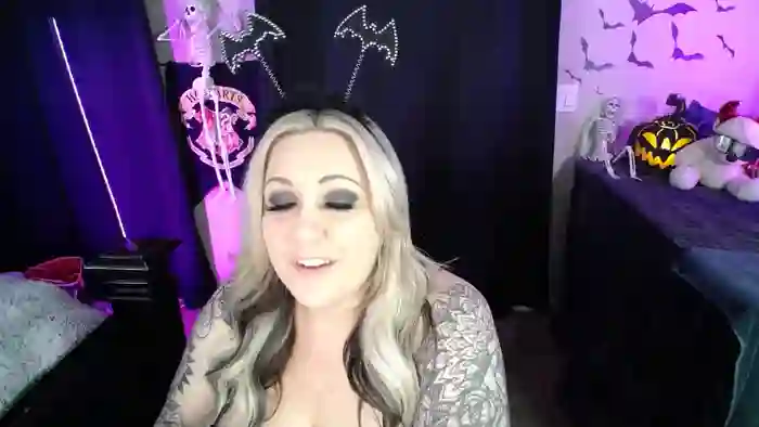 2025/10/23/streamate-baileysparx-07-15-00