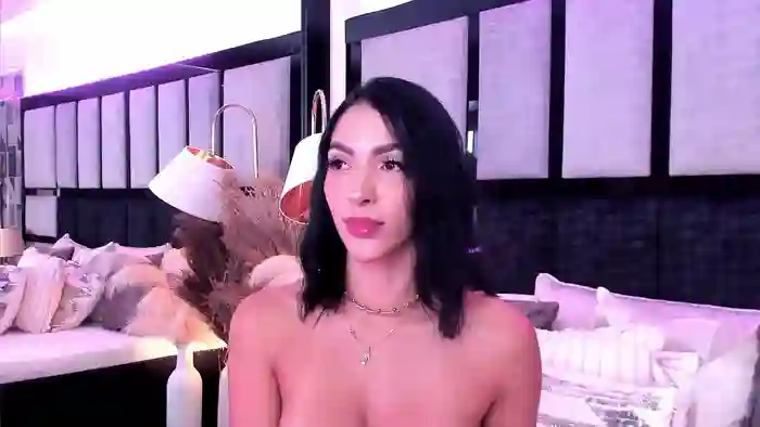 2025/10/23/streamate-giovanarodriguez-17-56-29