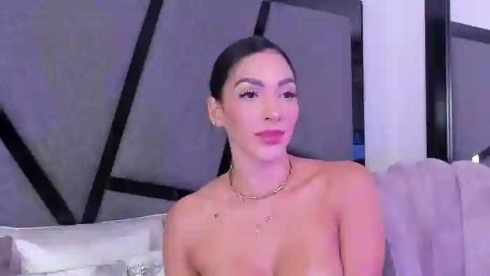 2025/10/23/streamate-giovanarodriguez-22-17-17