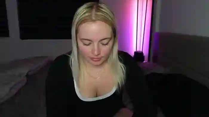 2025/10/23/streamate-harley_robbie-03-30-00