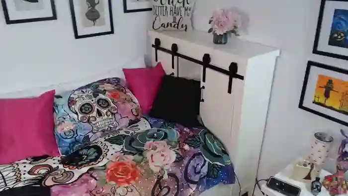 2025/10/23/streamate-izzyoncam-12-20-39
