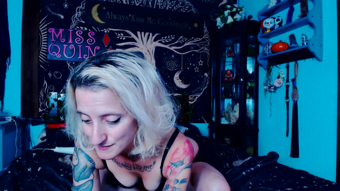 MissQuinCam