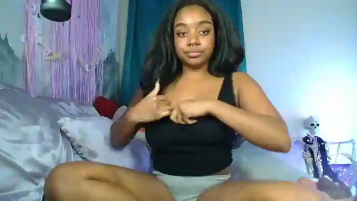 2025/10/23/streamate-robinthesiren-06-07-17