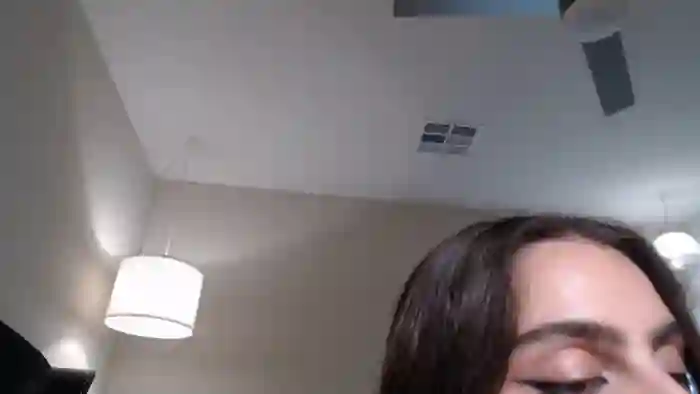 2025/10/24/streamate-luciaking-00-30-30