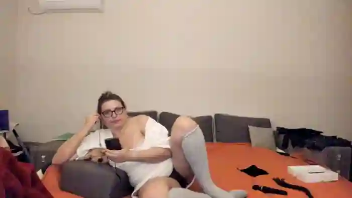 2025/10/24/streamate-luckywonderful-02-17-23