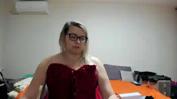 2025/10/24/streamate-luckywonderful-19-08-56