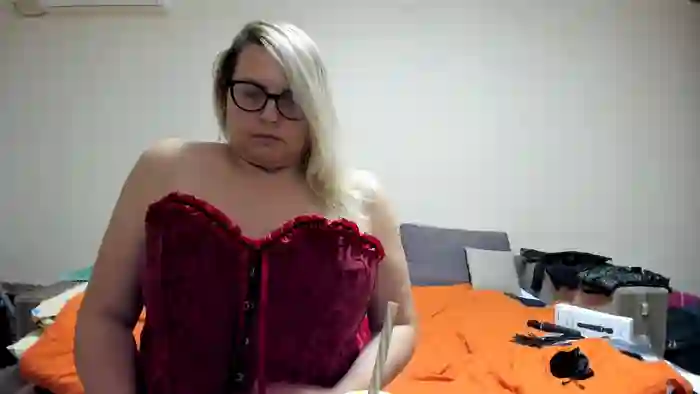 2025/10/24/streamate-luckywonderful-19-53-08