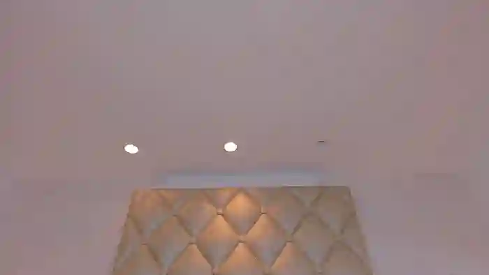 2025/10/24/streamate-miaacaastro-20-41-19