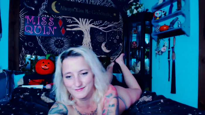 MissQuinCam