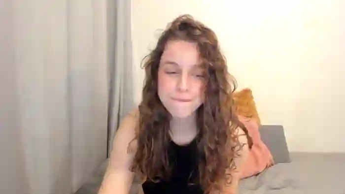 2025/10/24/streamate-rubycurlyx-17-22-35