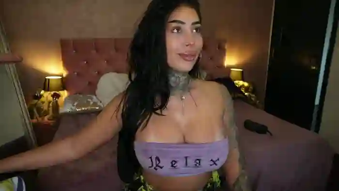 2025/10/25/streamate-aariss-07-33-30