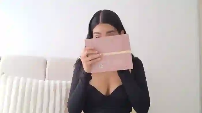 2025/10/25/streamate-brendarussell-13-53-45