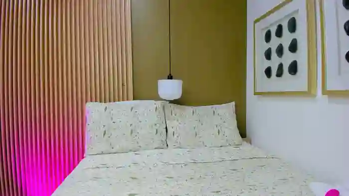 2025/10/25/streamate-daakottaa-03-21-14