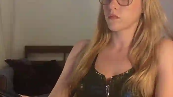 2025/10/25/streamate-demigoddesslexie-10-05-17