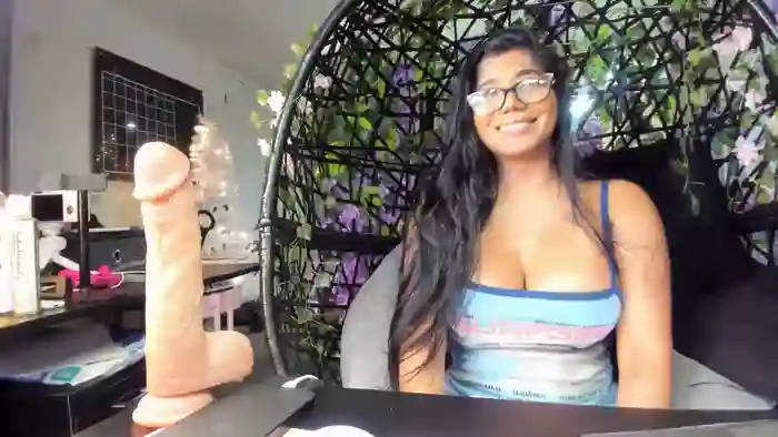 2025/10/25/streamate-diabellaxo22-02-13-57