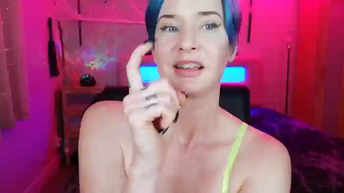 2025/10/25/streamate-dominadentata-05-10-37