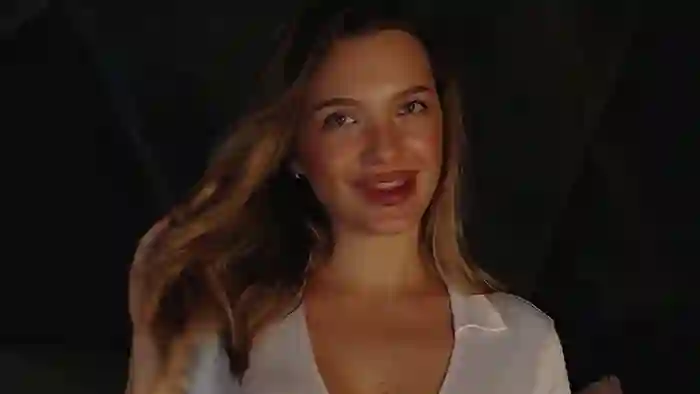 2025/10/25/streamate-lottiepearl-03-58-50