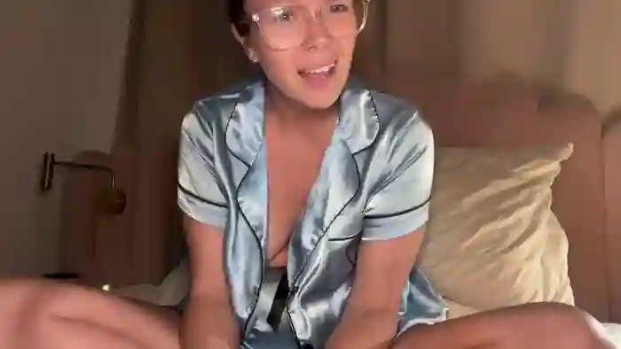2025/10/25/streamate-melodyroseuk-22-37-41