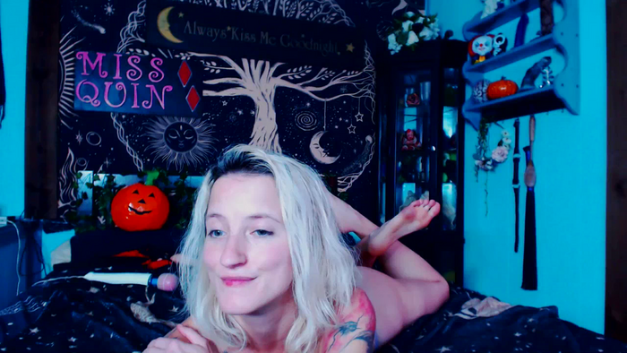 MissQuinCam