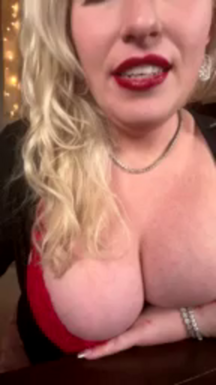 ChristinaQuinn