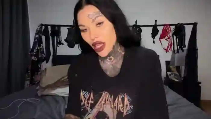 2025/10/26/streamate-darkinkedbabe-06-27-11