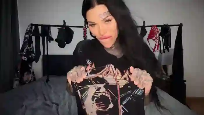 2025/10/26/streamate-darkinkedbabe-08-49-21