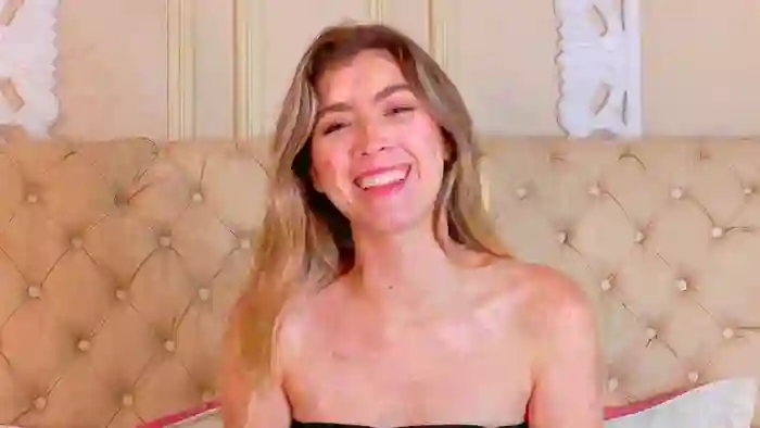 2025/10/26/streamate-lauraford-10-06-45