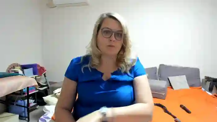 2025/10/26/streamate-luckywonderful-21-27-18
