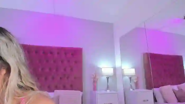 2025/10/26/streamate-meganchase-03-32-10