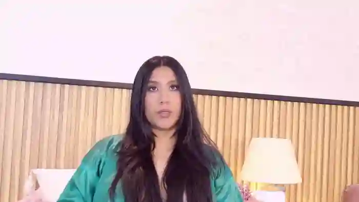 2025/10/27/streamate-kimmorris-17-52-49