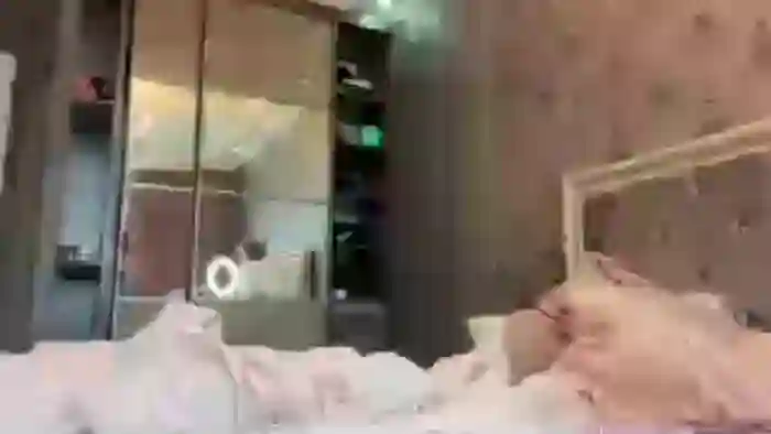 2025/10/27/streamate-lilydevelin-06-57-35