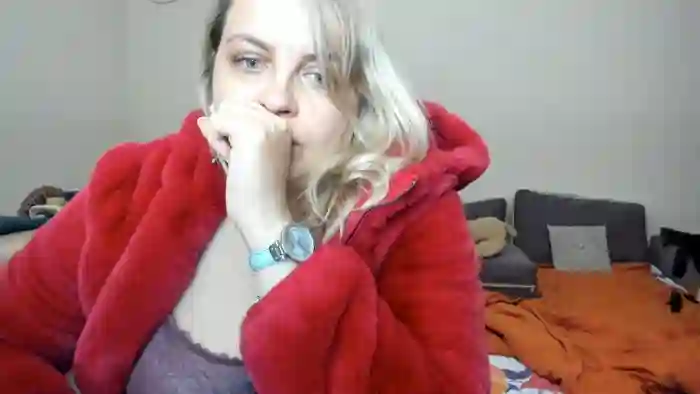 2025/10/27/streamate-luckywonderful-02-41-42