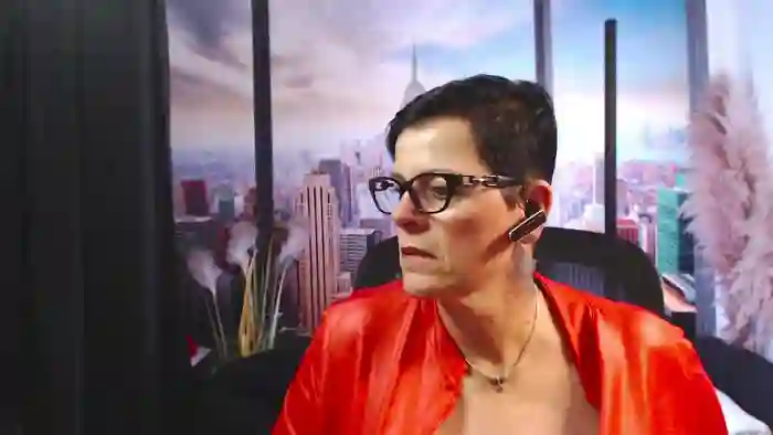 2025/10/27/streamate-mollysun-19-20-16