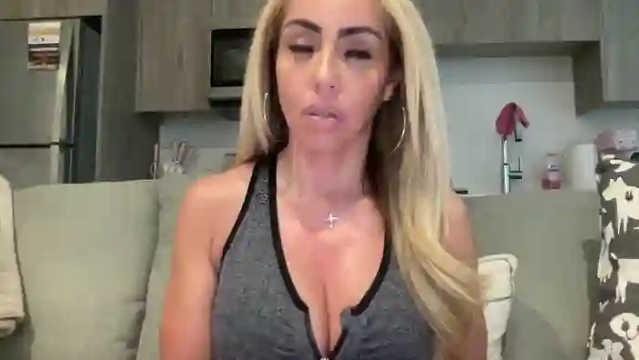 2025/10/27/streamate-princessalanab-21-40-55