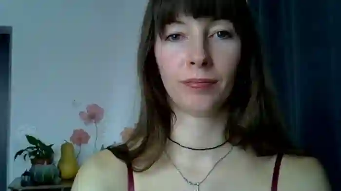 2025/10/27/streamate-steviabeauty-10-29-45