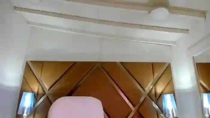 2025/10/27/streamate-sussystorm-02-05-53