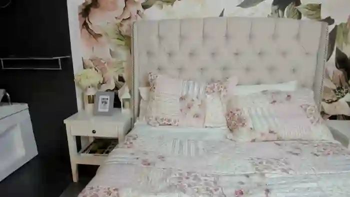 2025/10/28/streamate-daakottaa-04-16-03