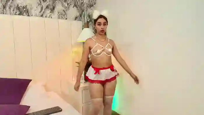 2025/10/28/streamate-karoline_606-07-59-01