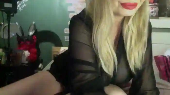 2025/10/28/streamate-lisavontease-10-24-03