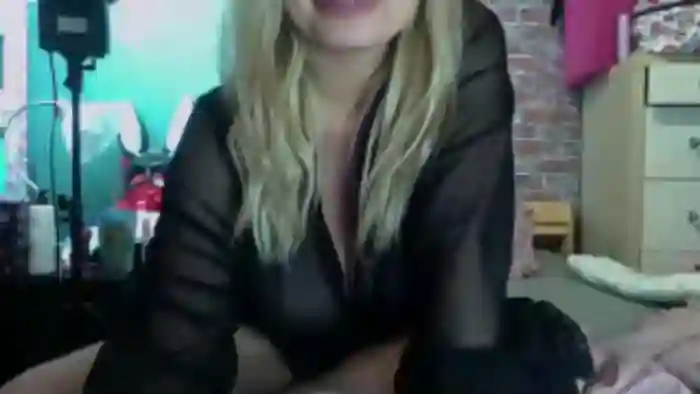 2025/10/29/streamate-lisavontease-14-24-17