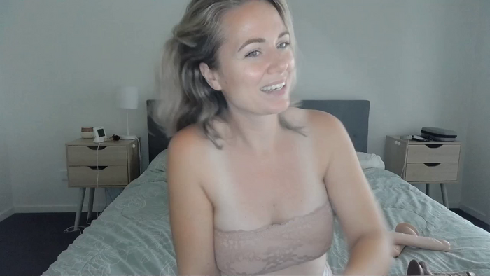 KateDivineUK