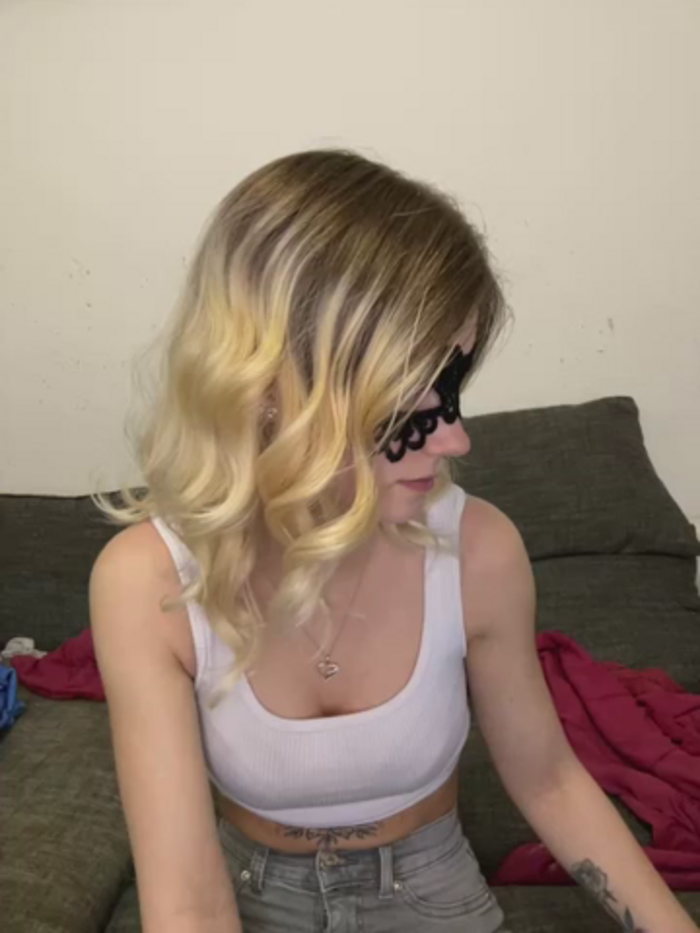 YoungLily666