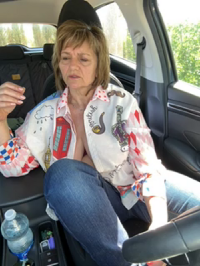 Milf-Ella