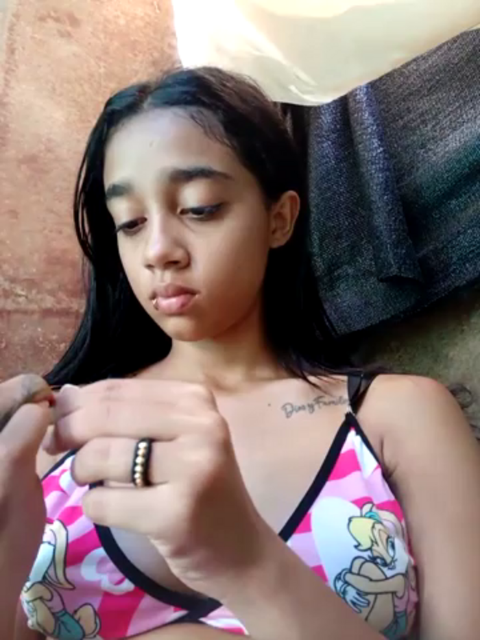 Zoe_Sweett18