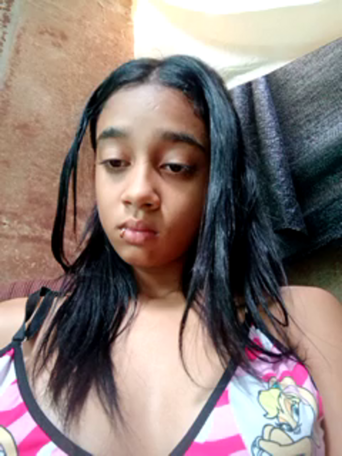 Zoe_Sweett18