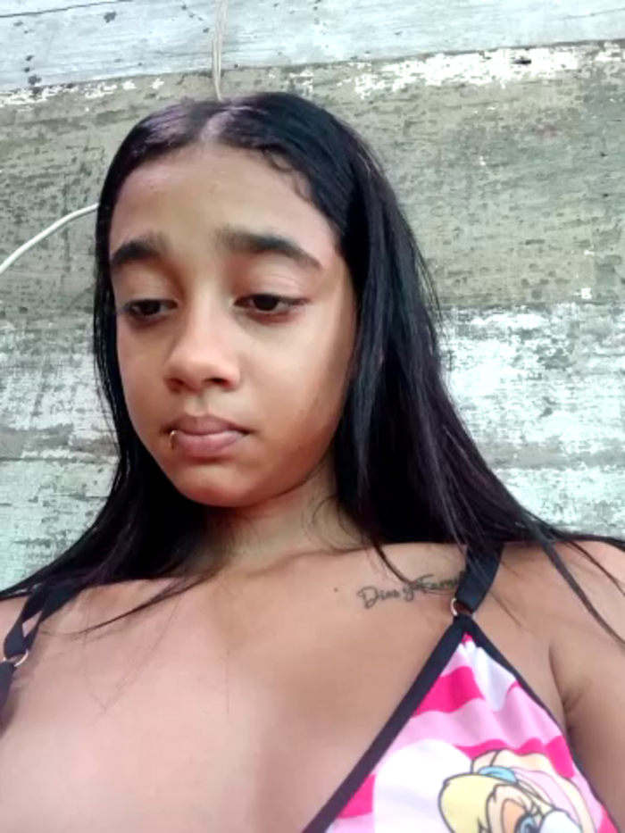 Zoe_Sweett18