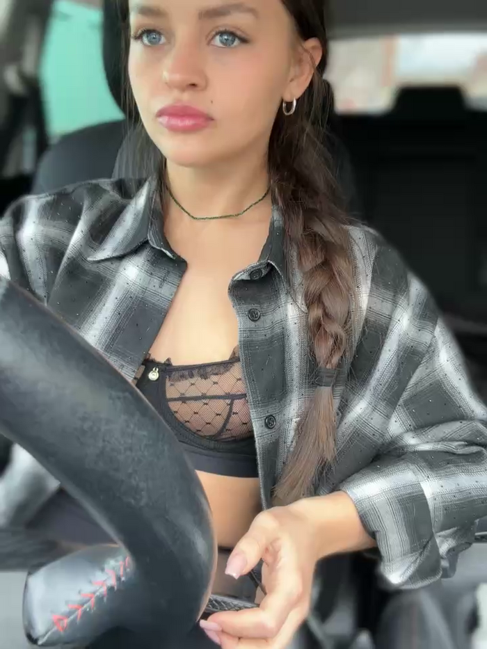 AngelinaTeller