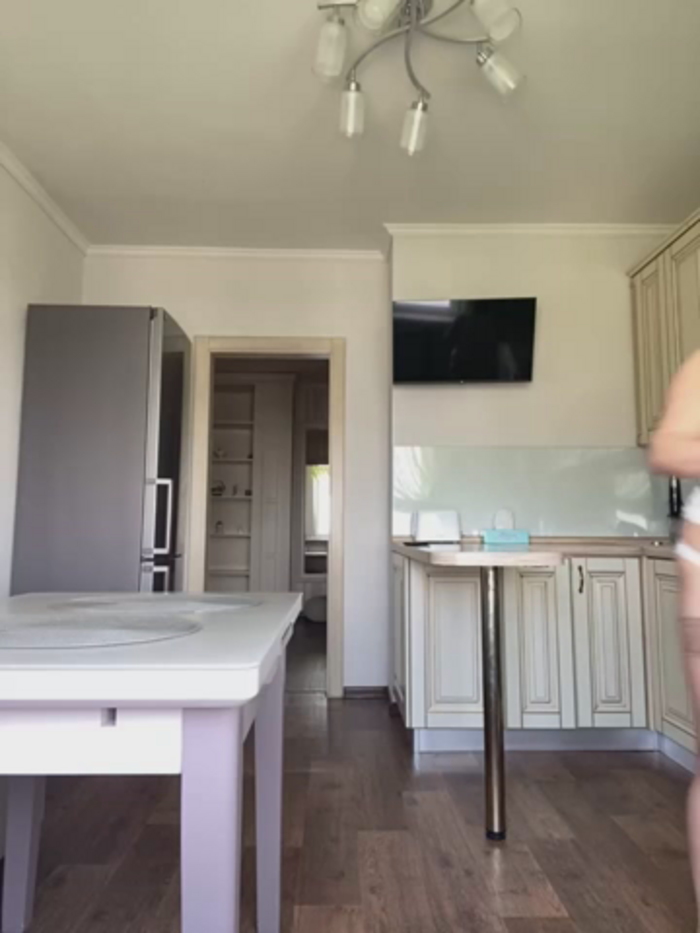 Dina0908