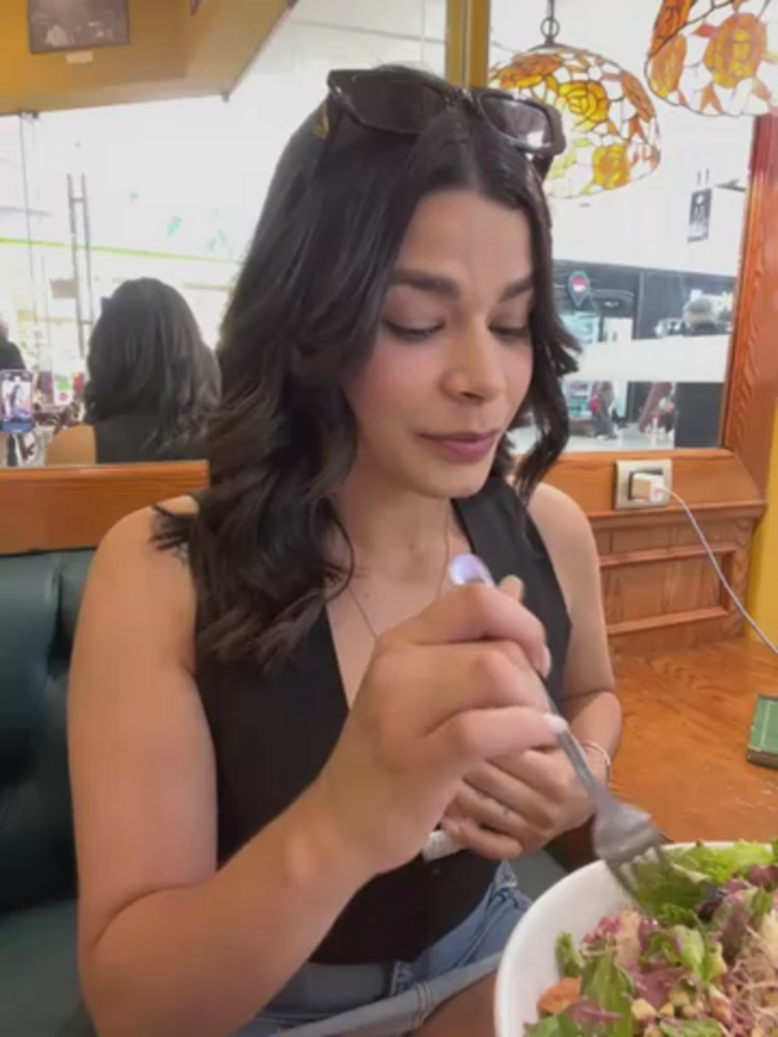 Leah_Honey26