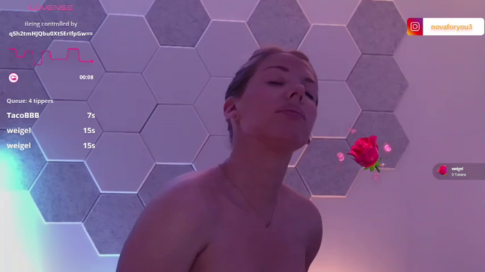 Nova-Lee